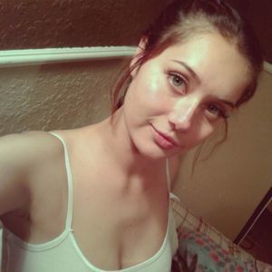 Meet your Posher, Ana